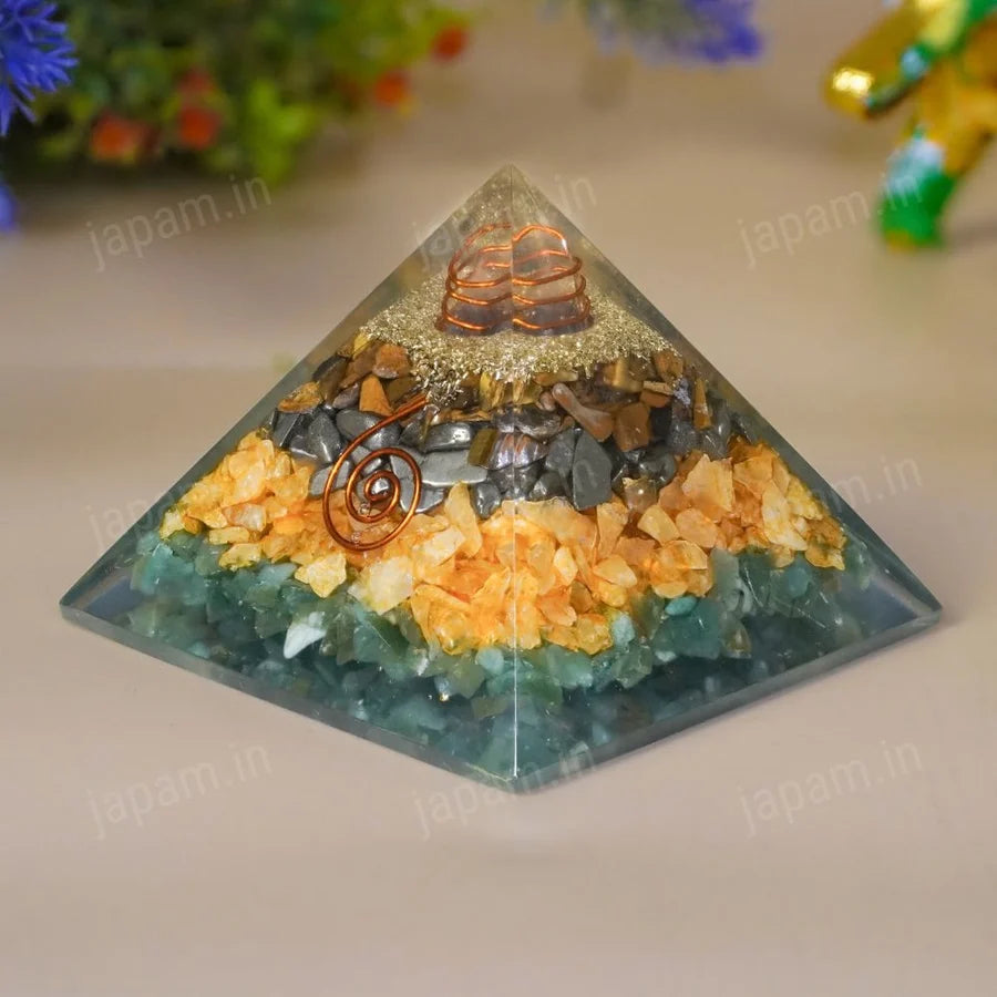 Money Magnet Pyramid with Pyrite, Tiger Eye, Citrine and Aventurine Stones for Vaastu